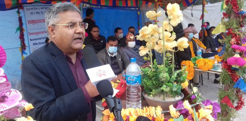 नेकपा फुट्न पनि सक्दैन, फुट्न पनि दिइने छैन : पूर्वमन्त्री बाँस्कोटा