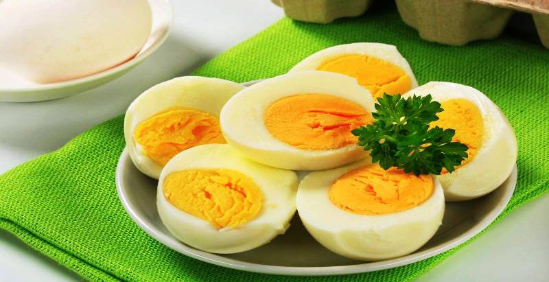 अण्डा कति खाने? कसरी खाने?