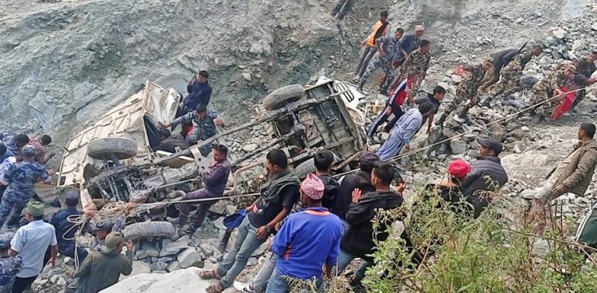 बझाङमा जीप दुर्घटना हुँदा ४ जनाको घटनास्थलमै मृत्यु