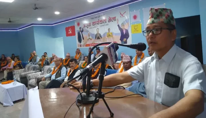 ओलीले हलोमा र लिङ्देनले सूर्यमा भोट हाल्न कार्यकर्तालाई निर्देशन