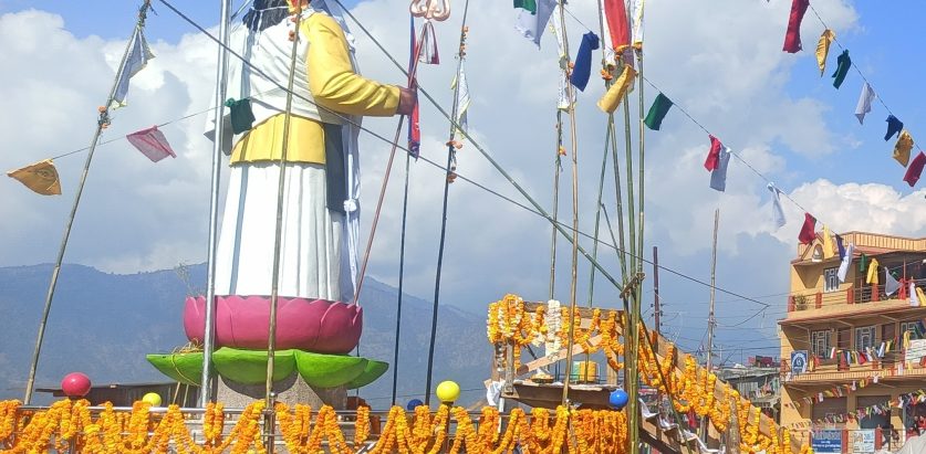 महागुरु फाल्गुनन्दको १३८ औं जन्म जयन्ती सालिक अनावरण गर्दै भव्यताको साथ मनाइयो