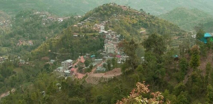 ओखलढुंगामा भत्कदै एमालेको गढ