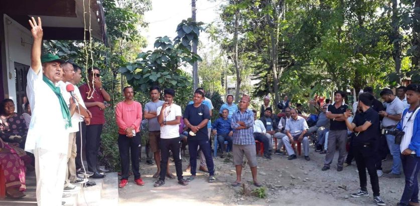 एमालेलाई धक्का– अग्निलाई छाडेर विश्वप्रकाशलाई साथ