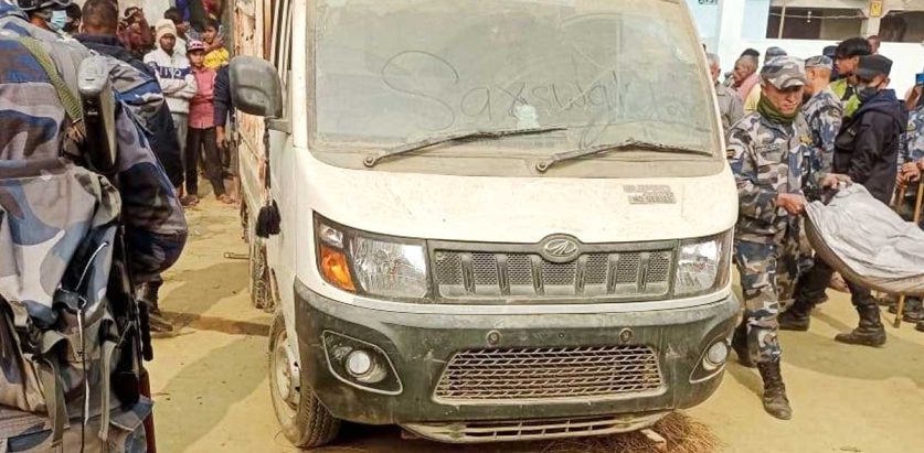 सिरहाबाट २९ लाख भन्दा बढि मुल्यबराबरको अवैध सामान बरामद