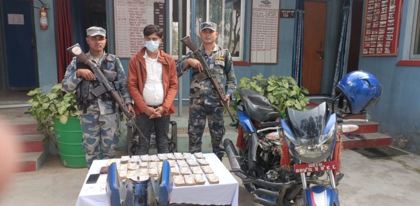 स्रोत नखुलेको २४ लाख रकमसहित एक भारतीय नागरिक पक्राउ