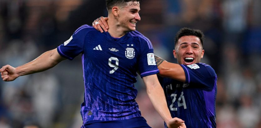 विश्वकप : अर्जेन्टिना समूह विजेता, हारे पनि पोल्याण्ड नकआउट चरणमा