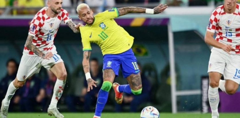 ब्राजिललाई पेनाल्टी शुट आउटमा हराउँदै क्राेएसिया विश्व कपकाे सेमिफाइनलमा
