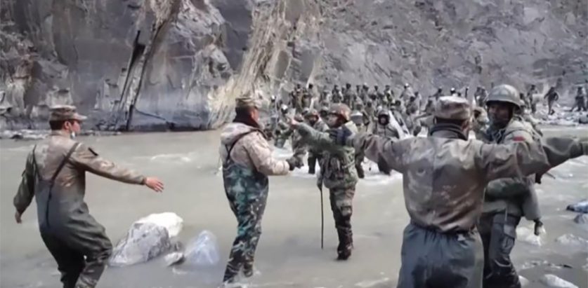 भारतीय र चिनियाँ सेनाबीच सीमा क्षेत्रमा झडप