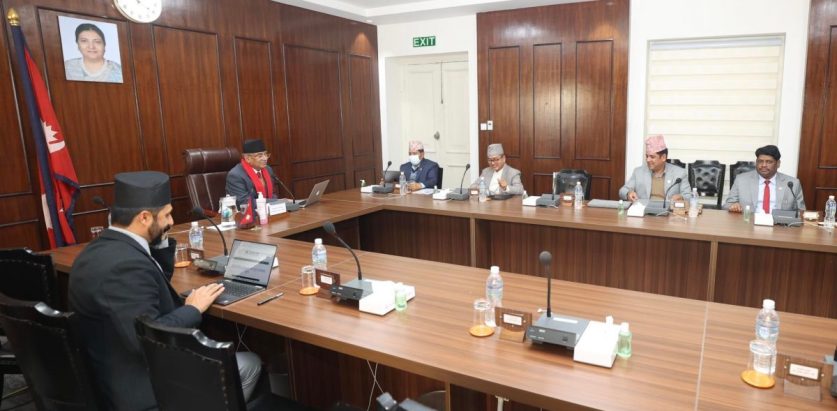 आत्मदाह गरेका प्रेमप्रसाद आचार्यले उठाएका विषयमा छानबिन गर्ने सरकारको निर्णय