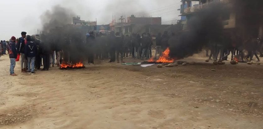 छात्राको मृत्युपछि सिरहाको मिर्चैया तनावग्रस्त, पाँच राउण्ड गोली चल्यो