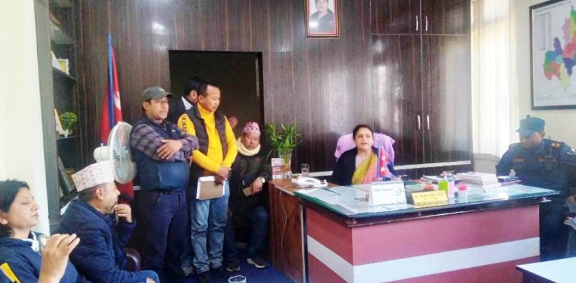 राजकपुर मेचीनगर फर्किए, तर हाजिर गर्न दिइएन