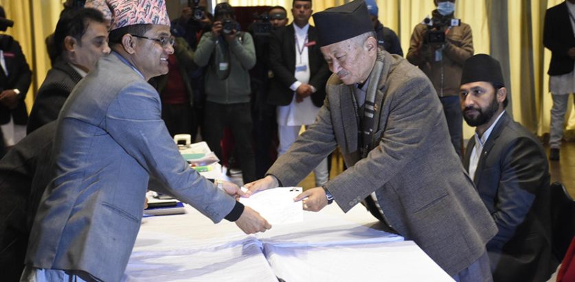 सभामुखमा एमालेका देवराज घिमिरेको उम्मेदवारी दर्ता