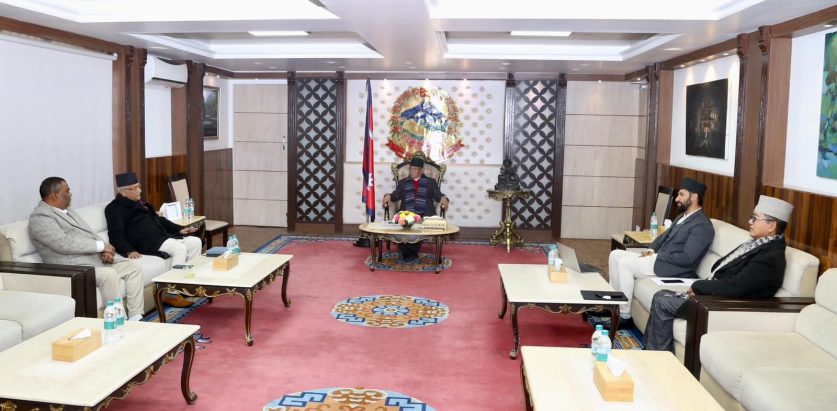 बालुवाटारमा सत्ता गठबन्धनको बैठक सुरु