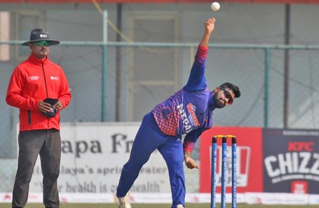 नेपालले लियो पाँच विकेट