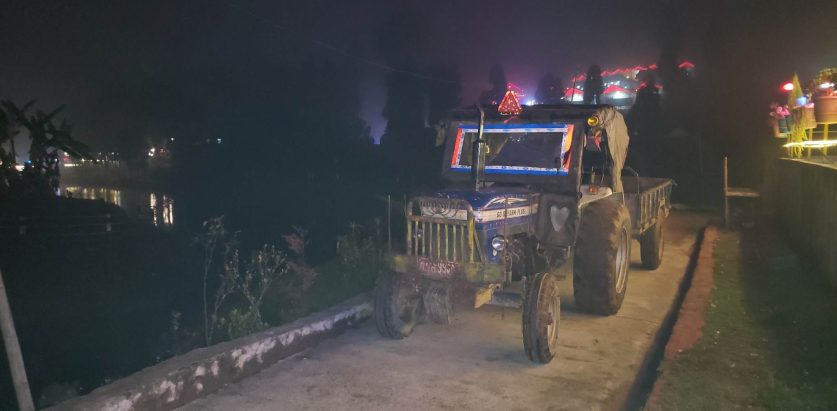 निशेधित क्षेत्र अन्तुमा ट्याक्टर राज , एकराज घिमिरे बिरुद्ध स्थानीयले दिए उजुरी