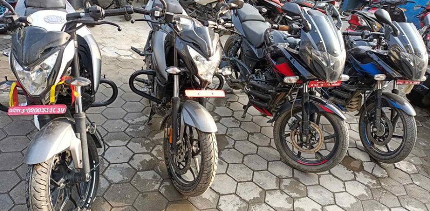 पोखरामा दिनदहाडै चोरी हुन्छन् मोटरसाइकल