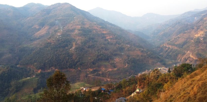 बसाइँसराइले रित्तिदै ‘जैमिनीका गाउँ’