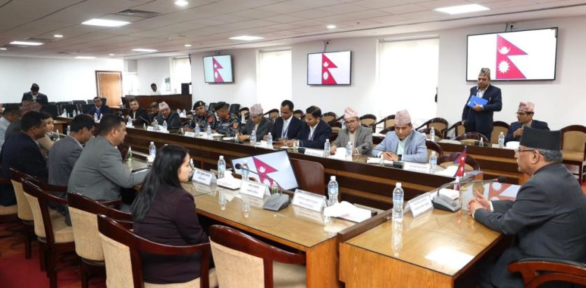 प्रधानमन्त्रीको निर्देशन : बजार अनुगमन गर्नुस्, राजश्व छली रोक्ने कदम चाल्नुस्