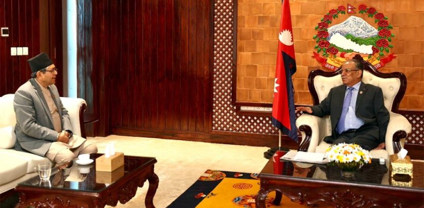 प्रधानमन्त्री प्रचण्ड र सभामुख घिमिरेबीच भेटवार्ता