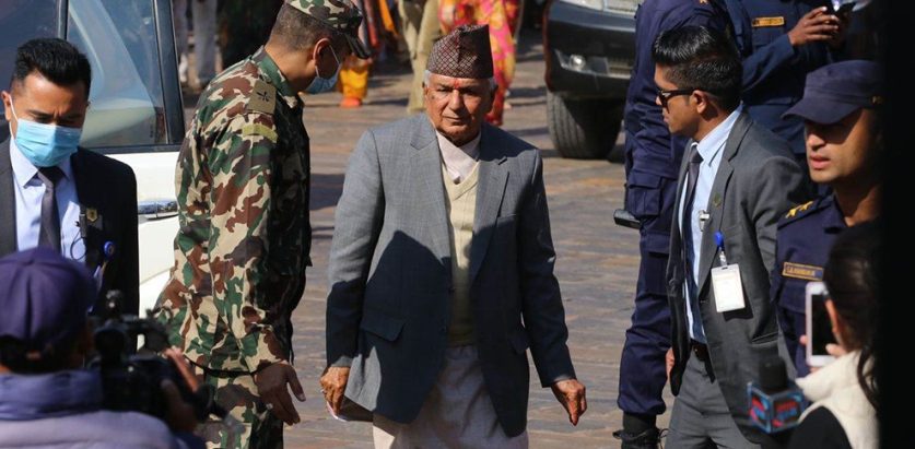 राष्ट्रपतिमा रामचन्द्र पौडेलले गरे पशुपतिनाथको दर्शन