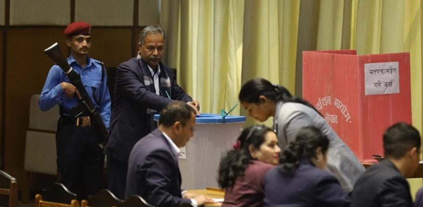 उपराष्ट्रपति चयनका लागि मतदान सुरु