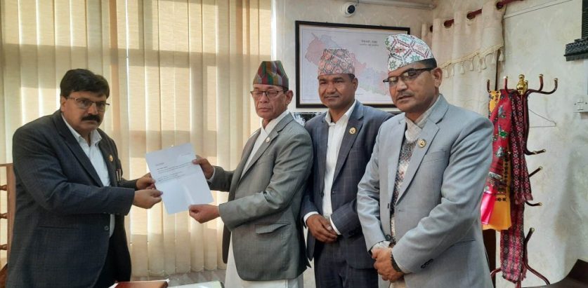 कर्णालीमा एमाले सत्ताबाट बाहिरियो