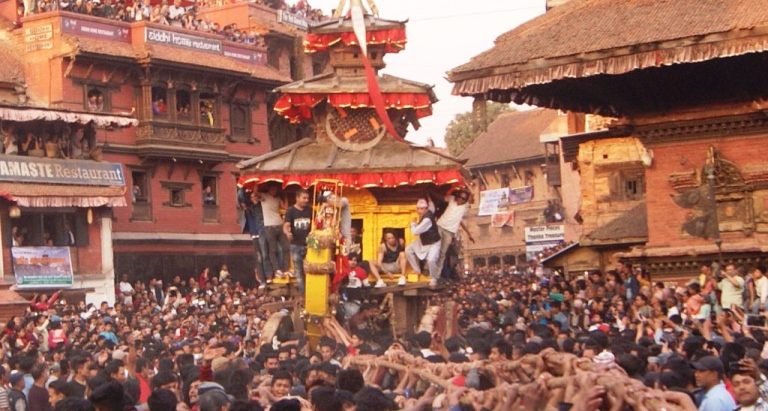 बिस्केट जात्रा मध्यपुरथिमिमा चार दिन बिदा