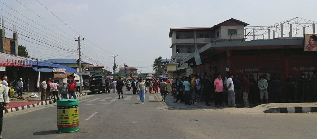 चितवनको कृष्णपुर माविमा रोकिएको मतदान सुरु