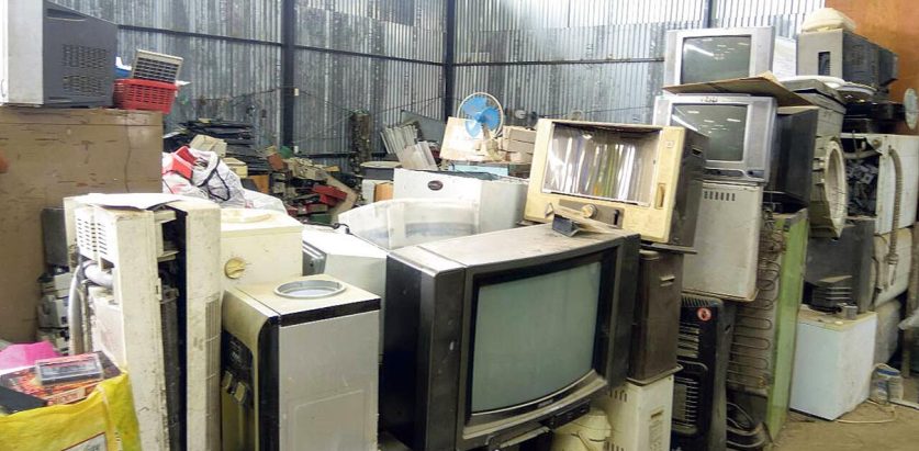 विद्युतीय फोहोर विकराल बन्दै