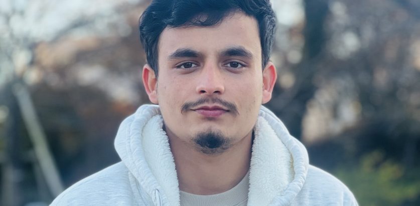 धोकेबाज हुँ म!