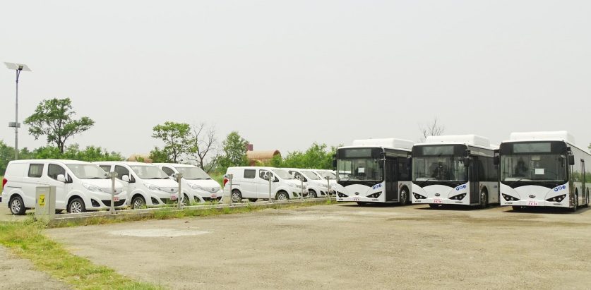 अब लुम्बिनीमा विद्युतीय बसमा सरर…