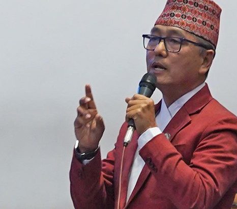 बैंकको ब्याज एकल अंकमा झार्नुपर्छ : राजेन्द्र लिङ्देन