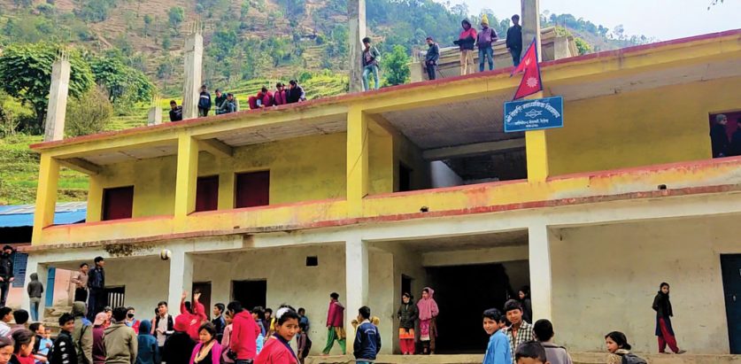 नारामा निःशुल्क अभिभावक तिर्छन् शुल्क