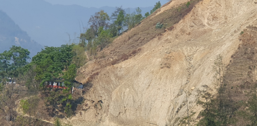 दश पालिकाका ३७ वडा पहिरोको उच्च जोखिम क्षेत्र