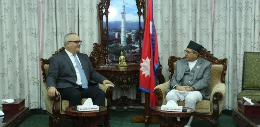 सभामुख घिमिरे र क्युवाका राजदूत एलेजान्ड्रोबीच भेटवार्ता