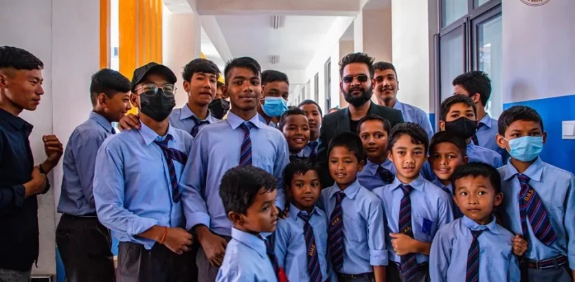 नियमसंगत छात्रवृत्ति उपलब्ध गराउन निजी विद्यालयलाई बालेनले गराए ध्यानाकर्षण