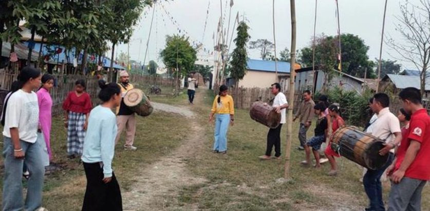 पथरीशनिश्चरेमा संस्कृतिको संरक्षण गर्न निःशुल्क च्याब्रुङ नृत्य प्रशिक्षण
