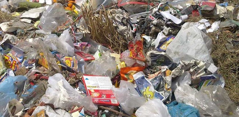 १५ दिनभित्र ६ बुँदे माग पुरा नगरे सिसडाेलमा फोहोर फाल्न नदिने दुई पालिकाकाे चेतावनी