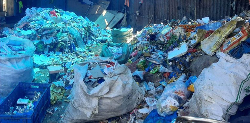 आज पनि उठेन भिआइपी एरियाको फोहोर