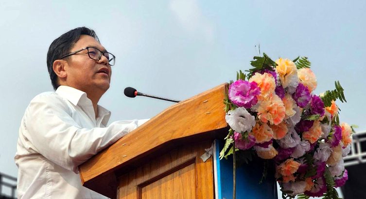 हर्क साम्पाङको शैली पछ्याउँदै लोकप्रियतावादी मन्त्री सुदन किराँती