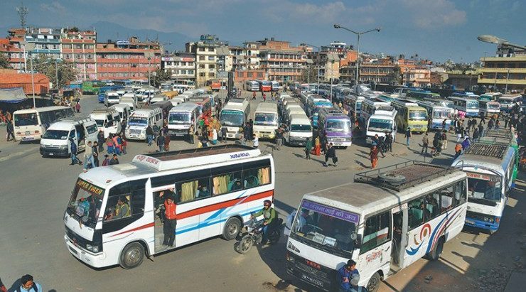 सार्वजनिक सवारीको घट्यो गाडी भाडा