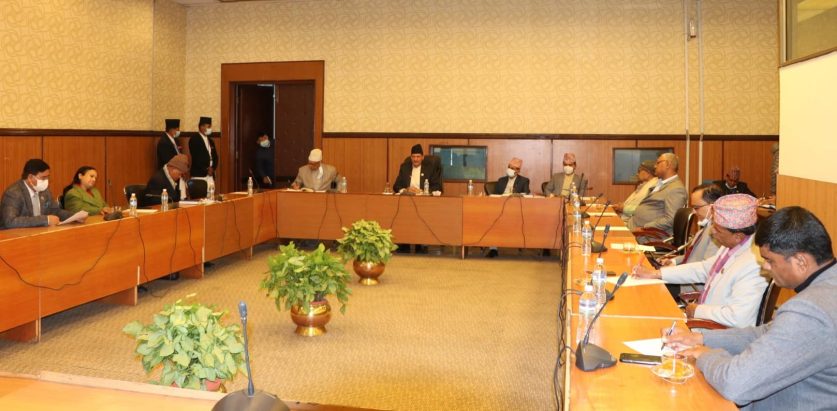 कार्यव्यवस्था परामर्श बैठक जारी