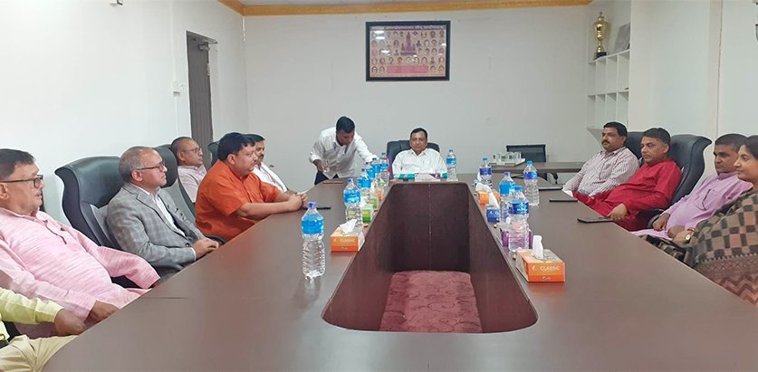 सत्तारुढ गठबन्धनको बैठक सुरु