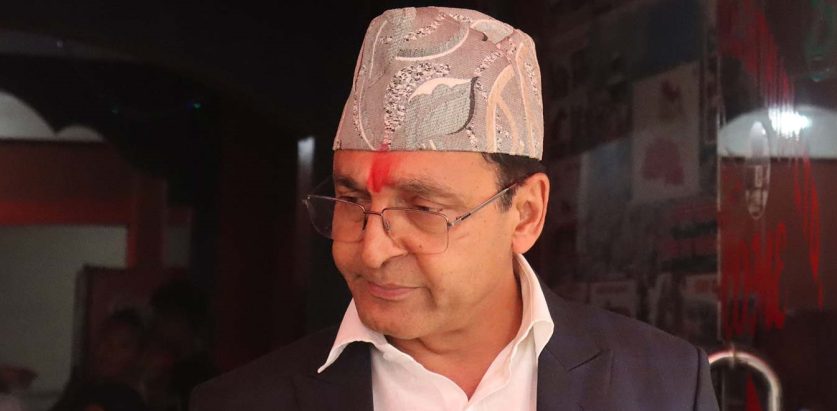 टोपबहादुलाई लगियो वकिलको कार्यालय