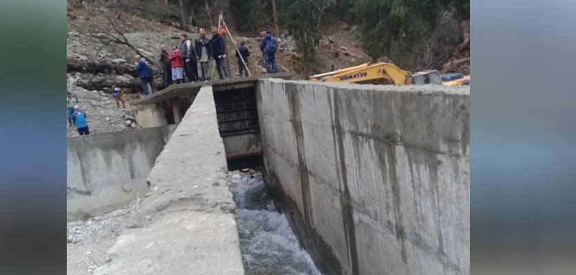 जलविद्युत काममा ढिलाइ