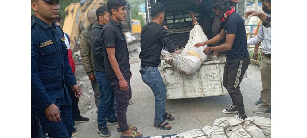 हिमपहिरोमा परेर ज्यान गुमाएकाको शव सदरमुकाम ल्याइयो