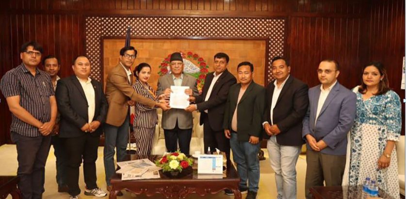 नयाँ लाइसेन्स वितरणमा  ढिलाइ नगर्न लगानीकर्ताको आग्रह