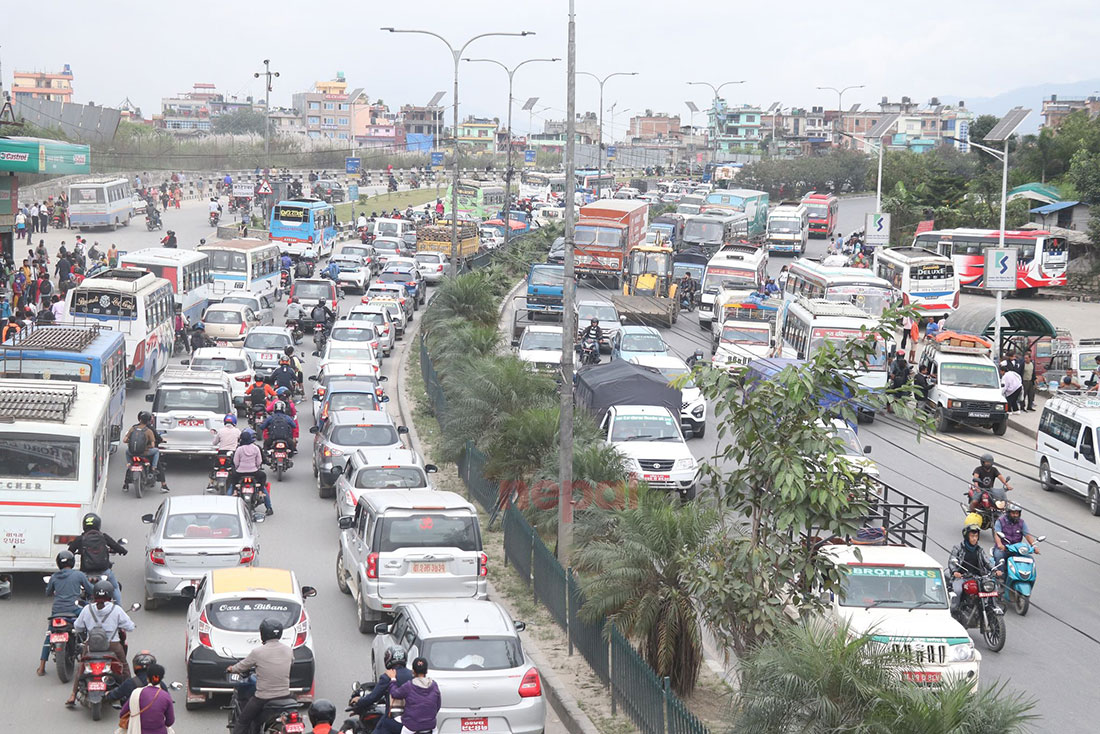 काठमाडौं उपत्यकासहित बागमतीमा घट्यो गाडी भाडा, अब कुन रुटको कति ?