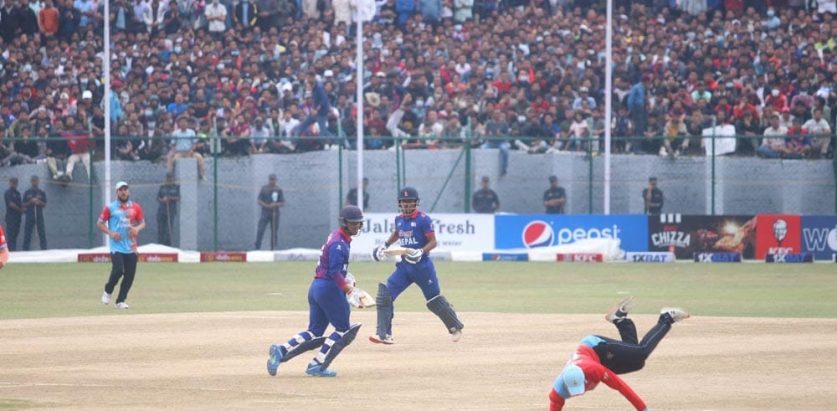 रोकिएको खेल सुरु