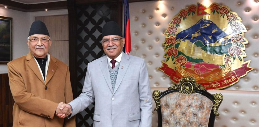 प्रधानमन्त्री र अध्यक्ष ओलीबीच भेट